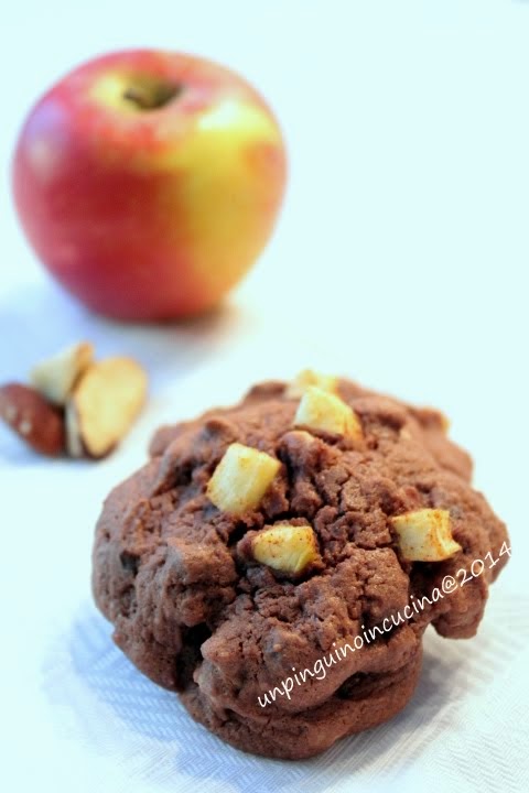 Cookies cioccolato, mele e noci 