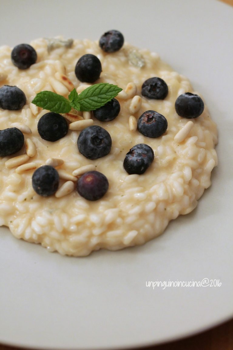 Risotto al e mirtilli Risotto mit und