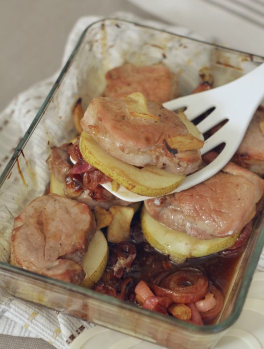 filetto-di-maiale-alla-soia-con-pere