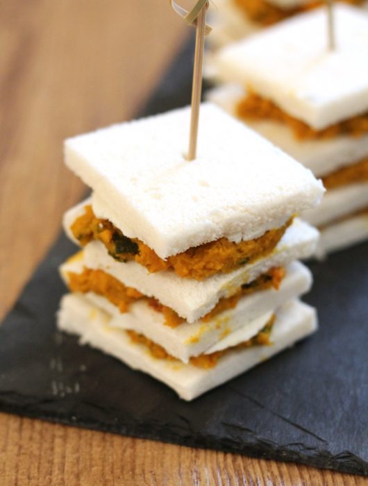 torrette-crema-di-zucca-al-tahini-con-ricotta-salata