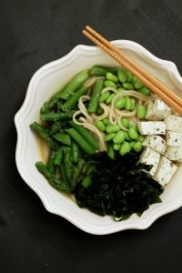 tofu-veggies-noodle-bowl