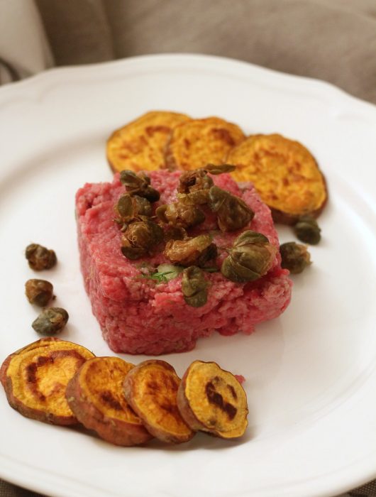 tartare-al-gin-con-capperi-fritti