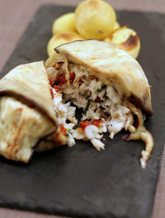 fagottini-melanzane-con-nasello-pomodori-secchi-e-menta